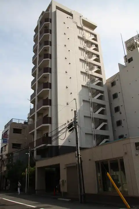 アヴァンツァーレ川崎イースト